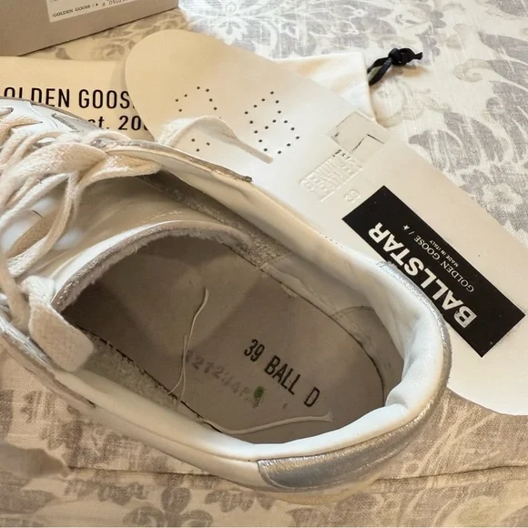 💯 Authentic GOLDEN GOOSE 'BALL STAR' GRAY AND SILVER 39/9 - Picture 8 of 11